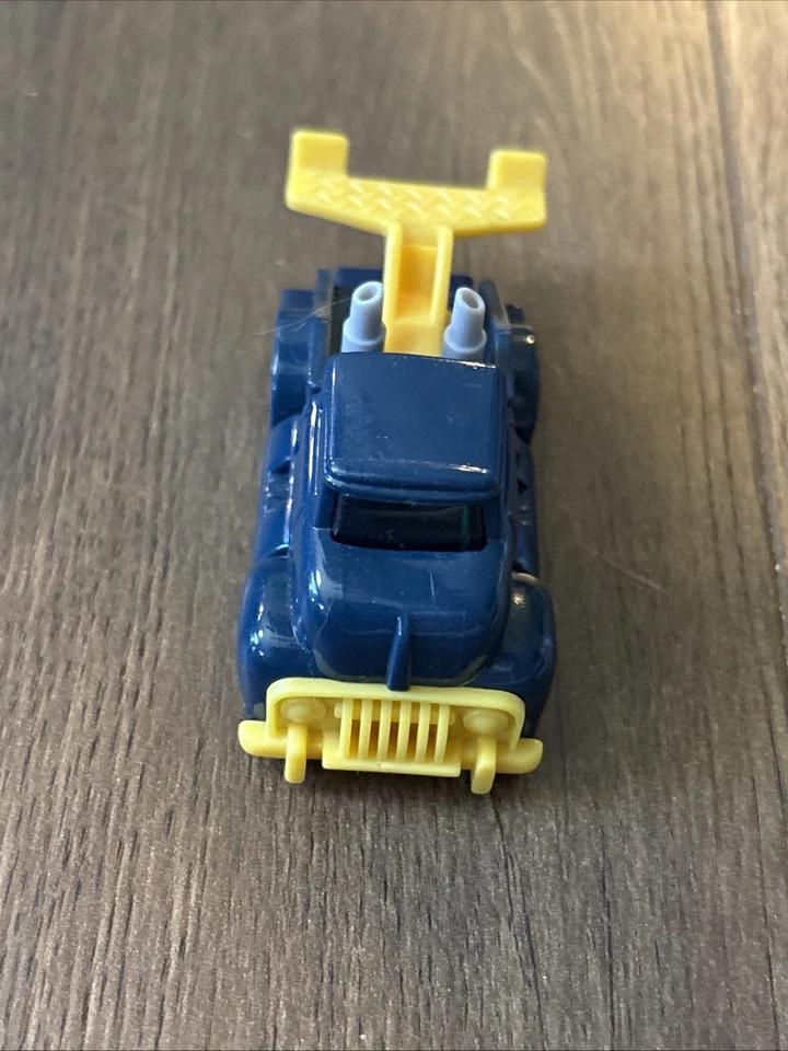 Camión de remolque Hot Wheels vintage McDonald’s azul amarillo 1994 Foto 3 de 4