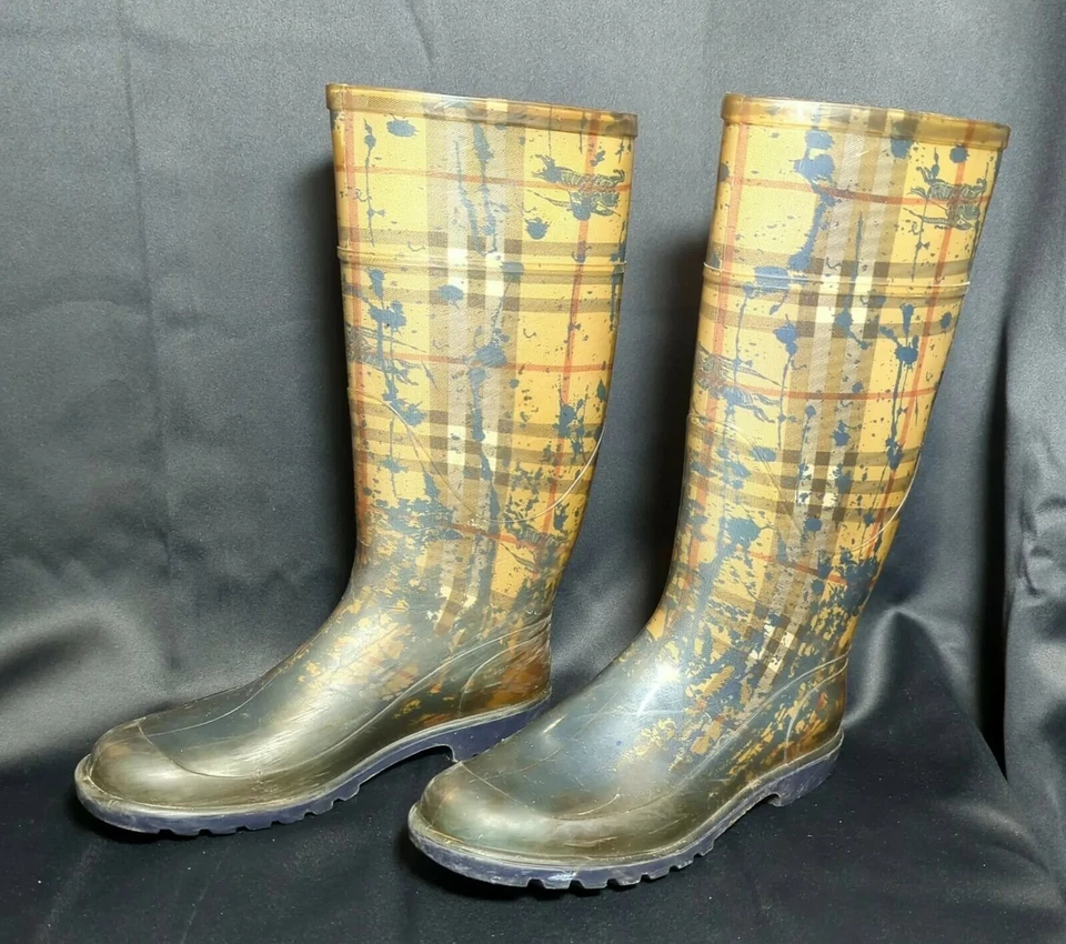 Botas de lluvia Burberry Splash Splatter Check negras para mujer talla 10 40 Italia Foto 2 de 4