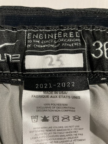 Jade Williams Duke Blue Devils Player Issued Women’s Basketball Shorts 2021-22 - Picture 7 of 9