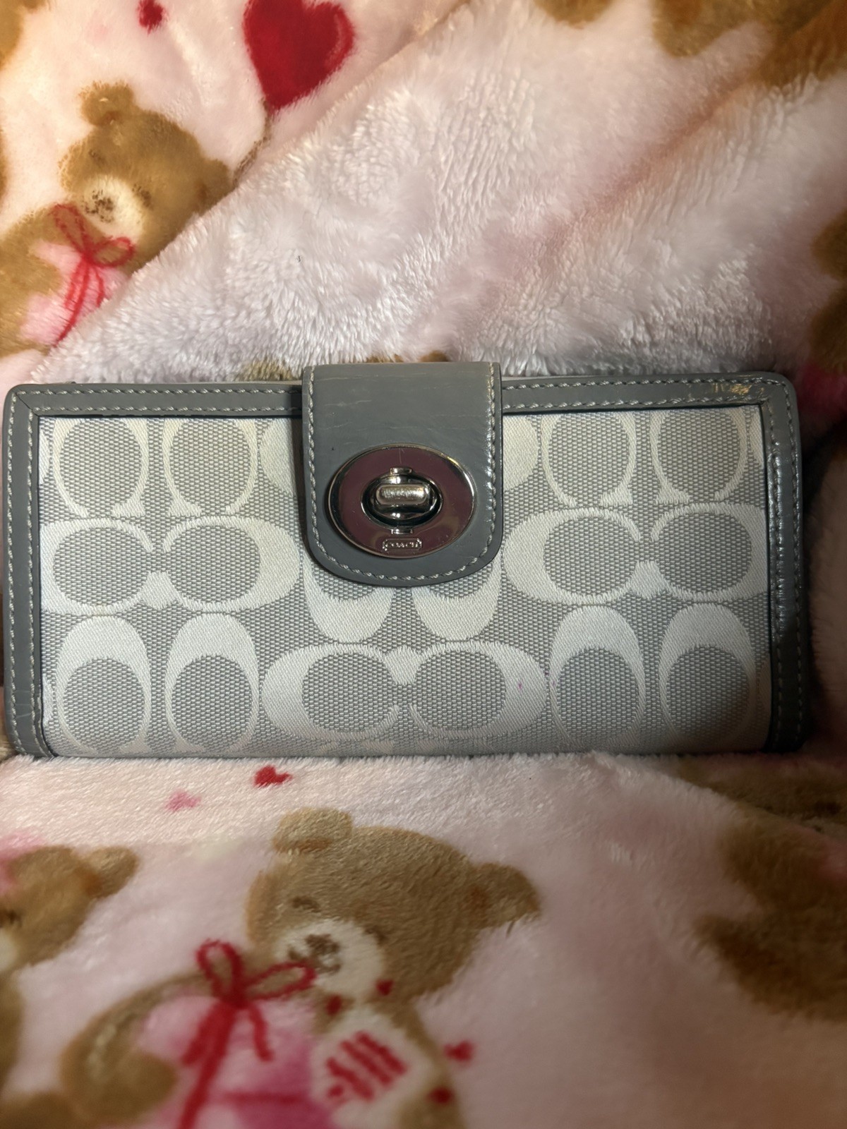 Cute Gray Large Canvas COACH Wallet Organizer w/ Leather Trim, made in Vietnam! 