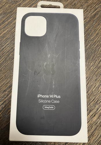 Apple Silikon Case mit MagSafe für iPhone 14 Plus - Mitternacht MPT33ZM/A Openbox - Bild 1 von 3