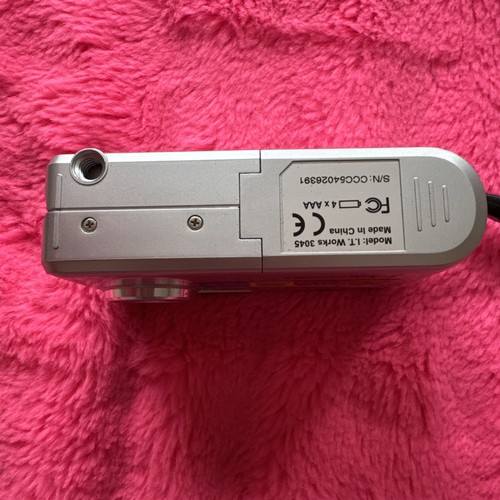 IT Works Digital Camera DSC 551 5.1MP Silver Tested - Picture 4 of 4