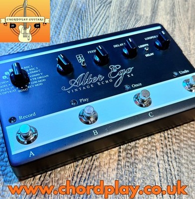   TC Electronic Alter Ego Vintage Echo X4 Stereo Gitarrenpedal ~ Verzögerungseffekte  
