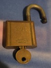 Rare  Yale Brass Keyed Padlock, Steel Traditional Shackle, Brown — photo 4