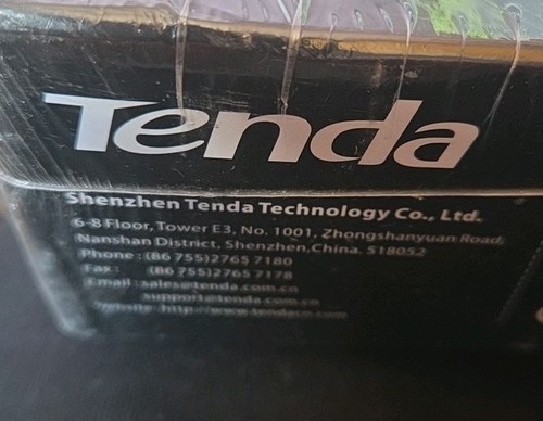 Tenda TEF1109P-8-63W Desktop Switch 9-Port 100Mbps with 8-Port Poe. NEW + SEALED - Picture 6 of 6