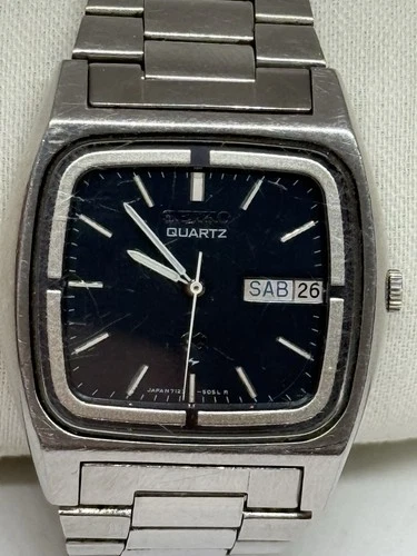 Seiko Tank Day Date Mens Vintage  Watch 7123-5059 Quartz PARTS/REPAIR ENG-SPAN