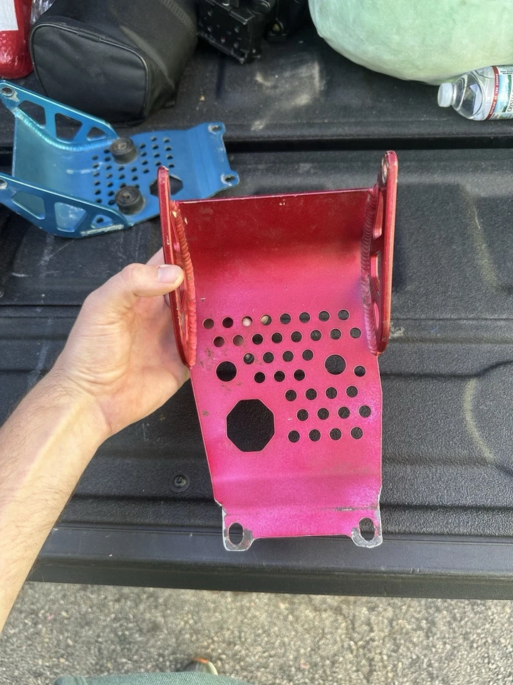 Two Brothers Racing KLX 110 / DRZ110 Skid Plate Bash pintado rojo Foto 3 de 4