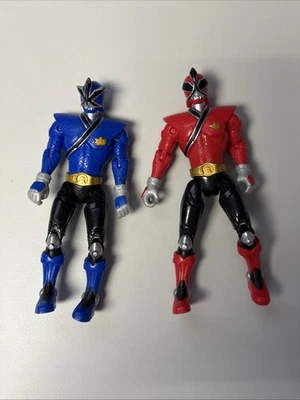 Power Rangers Samurai Action Figure Lot (2) No Accessories 4 Inch Figures 2011 - Image 1 of 4