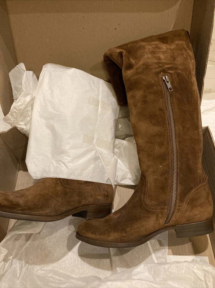 Botas altas Frye Molly borla OTK zíper interno parcial tamanho 6,5 M madeira, camurça NOVO - Imagem 3 de 4