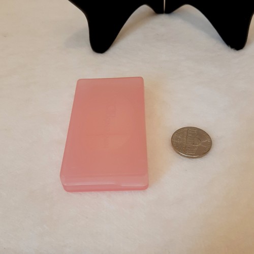 Nintendo DS Game Cartridge Case 4 In 1 Holds 4 Games Pink Plastic Gaming - Picture 14 of 14