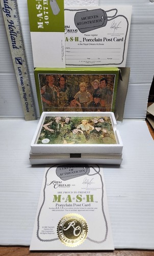 Vintage Royal Orleans MASH Tv Show Porcelain Postcard #4315 New In Box - Imagen 2 de 3