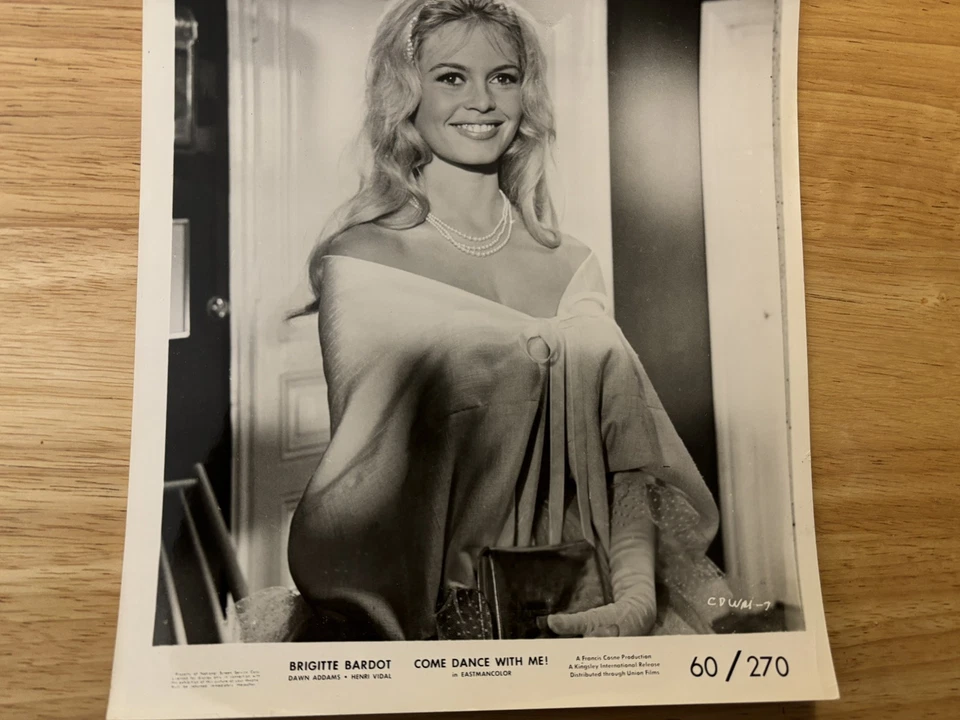 FOTO Y NEGATIVO-BRIGITTE BARDOT 8x10" PELÍCULA "VEN A BAILAR CONMIGO" DE COLECCIÓN Foto 4 de 4