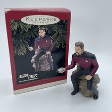 STAR TREK TNG COMMANDER WILLIAM T. RIKER HALLMARK KEEPSAKE ORNAMENT 1996