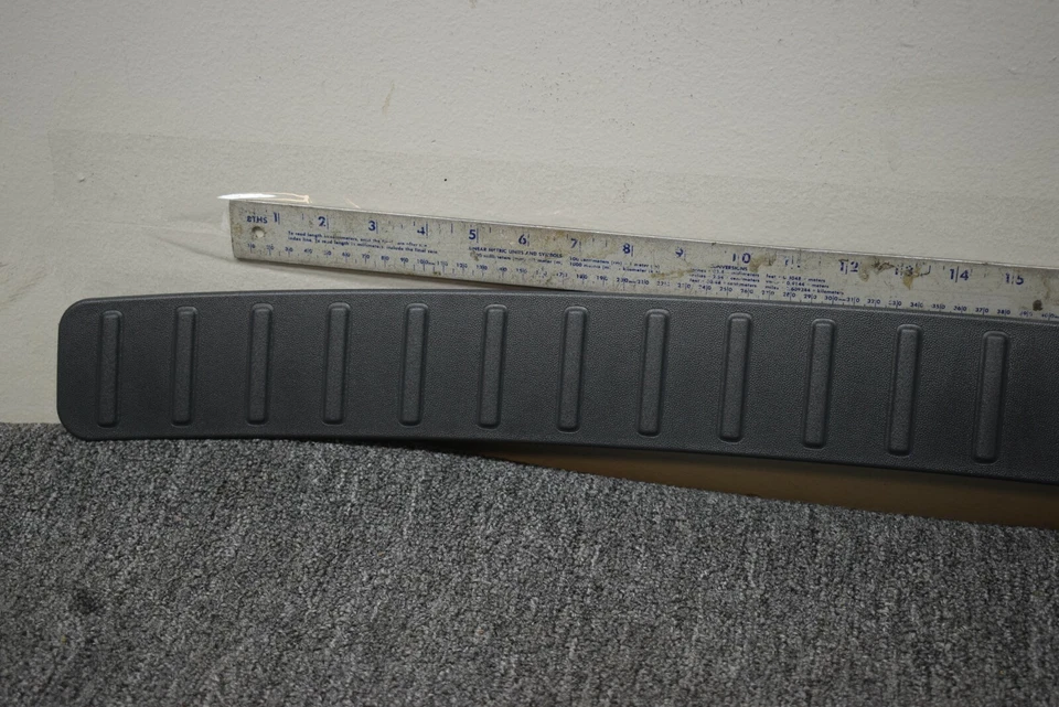 2010-2012 MERCEDES BENZ GL450 后盖制动器防护工厂原始设备制造商 — 第 2/4 张图片