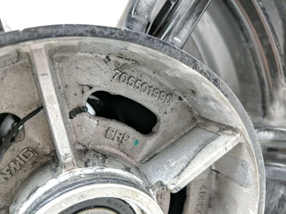 16 Can Am Spyder F3-T Roadster SE6 Rear Wheel Rim STRAIGHT 15x7 - Image 3 of 4