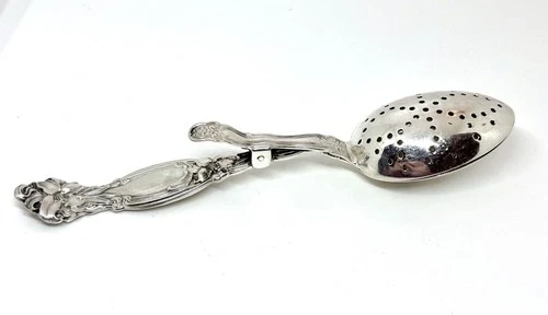 RARE Frontenac International Sterling Tea Infuser Spoon - No Monogram - 5 3/4"