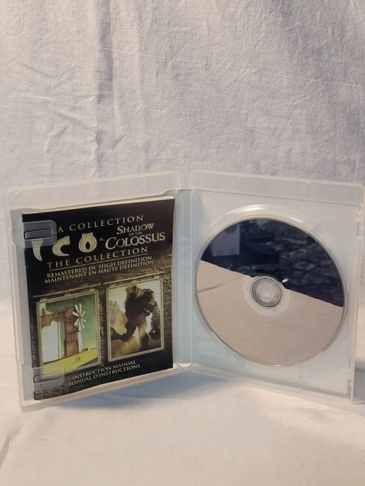 ICO and Shadow of the Colossus The Collection  PS3) CIB good shape - Image 4 of 4