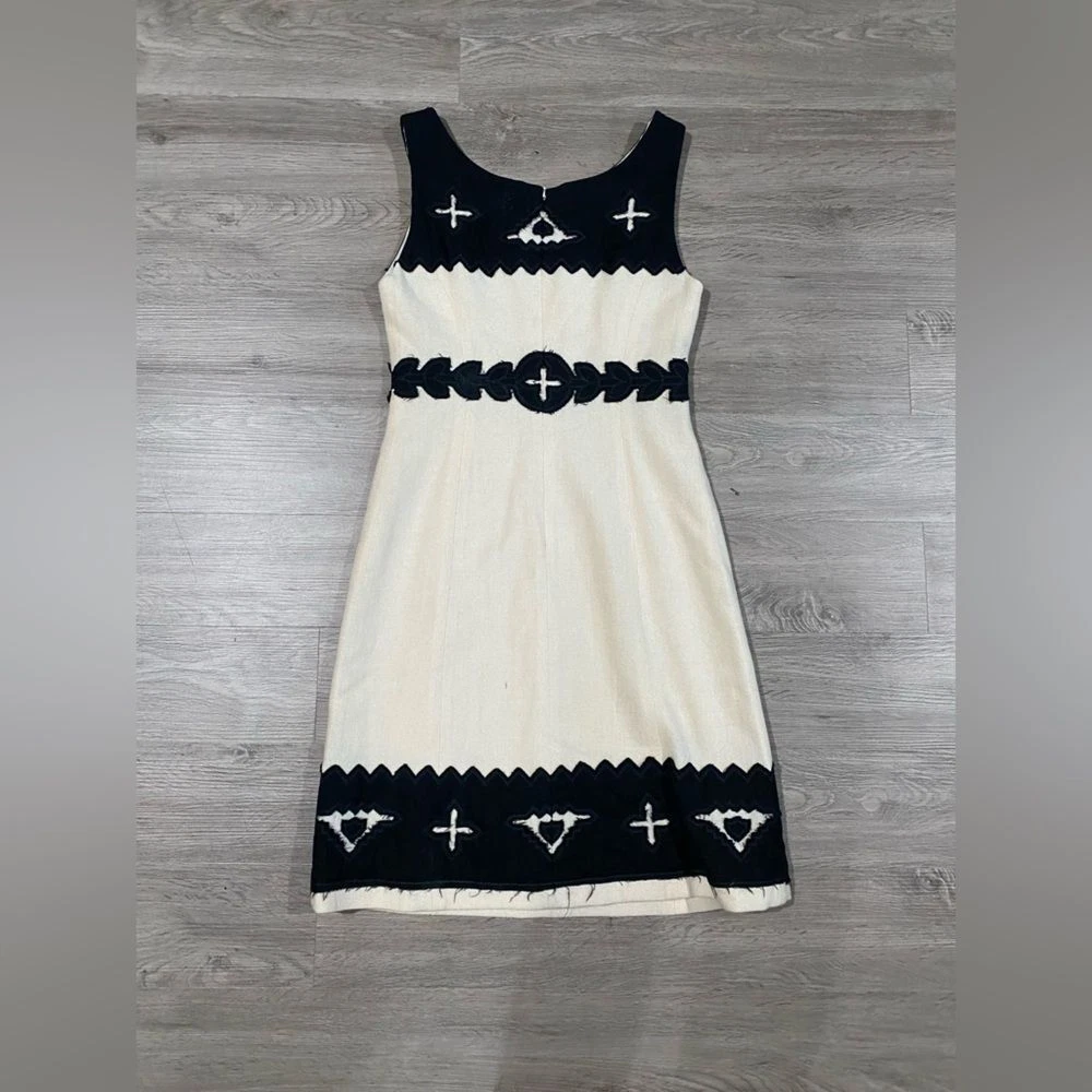 Abito Tory Burch lana panna e nero lunghezza media ginocchio