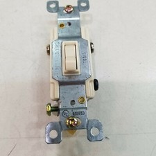 Lot of (10 ) Toggle Wall Light 3 way Switch. ...