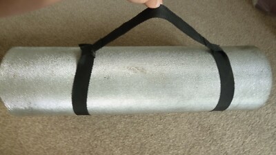 EIN ROLLMATTE TRAGEGURT---- OHNE MATTE ENTHALTEN