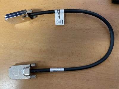 Extreme Networks Summit Switch Stacking Kabel 250084-00 REV 03 0,5m 0,5 Meter