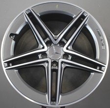 1x Mercedes Benz Alufelge C Klasse W206 AMG 8,5Jx19 ET38 A2064010501 (1) 1x Mercedes Benz Alufelge C Klasse W206 AMG 8,5Jx19 ET38 A2064010501 (1)
