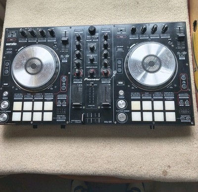 Pioneer DDJ-SR Performance DJ Controller