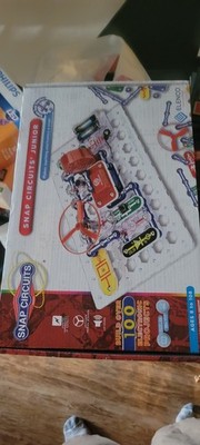 Snap Circuits Jr. Select SC-130 Electronics 9.75 x 15 x 2 inches, Multi
