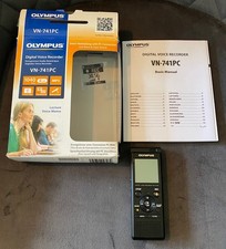 Olympus VN-741PC Digital Voice Recorder 4GB Diktiergerät schwarz verpackt gebraucht +MwSt