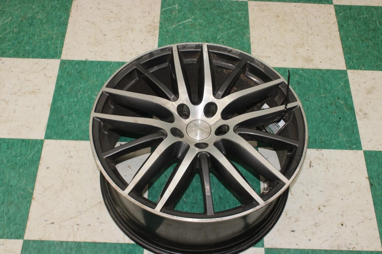 Maserati Ghibli 2014-2021 Front Wheels 8 pcs