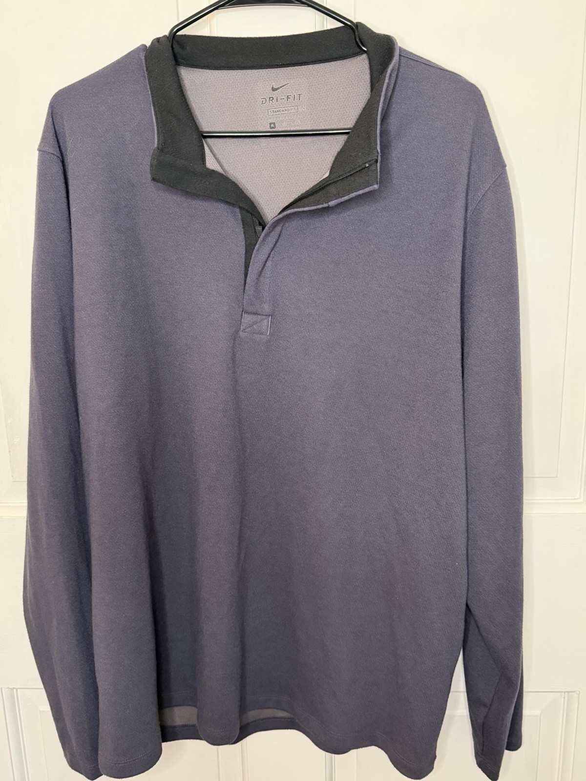 Nike Dri-FIT 1/4 Zip Lightweight Pullover Mock Neck Purple M