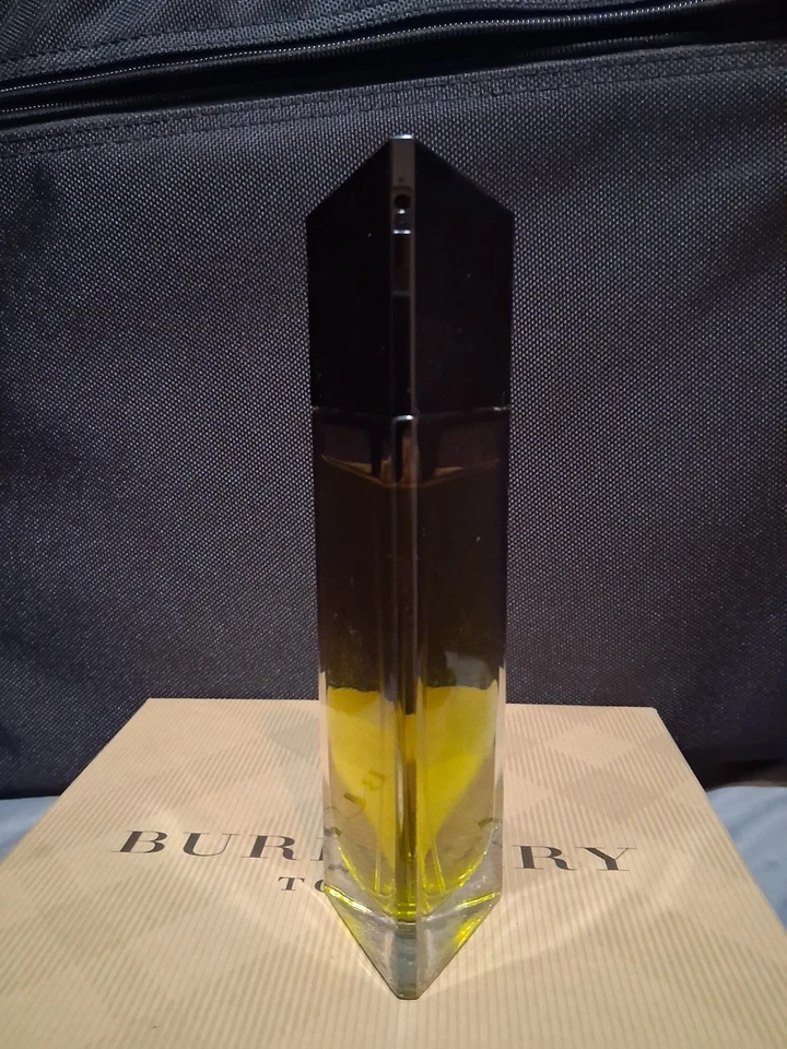 Muy Irresistible Givenchy para Hombre Vintage Eau de Toilette Spray 100 ml 3.3 OZ Foto 2 de 4