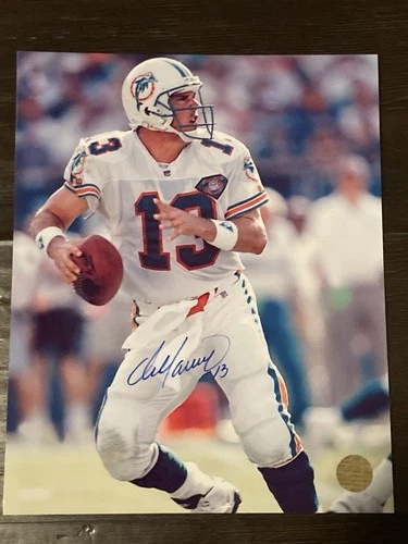 Dan Marino Autographed Dolphins Signed 8x10 Photo,  COA . HOF