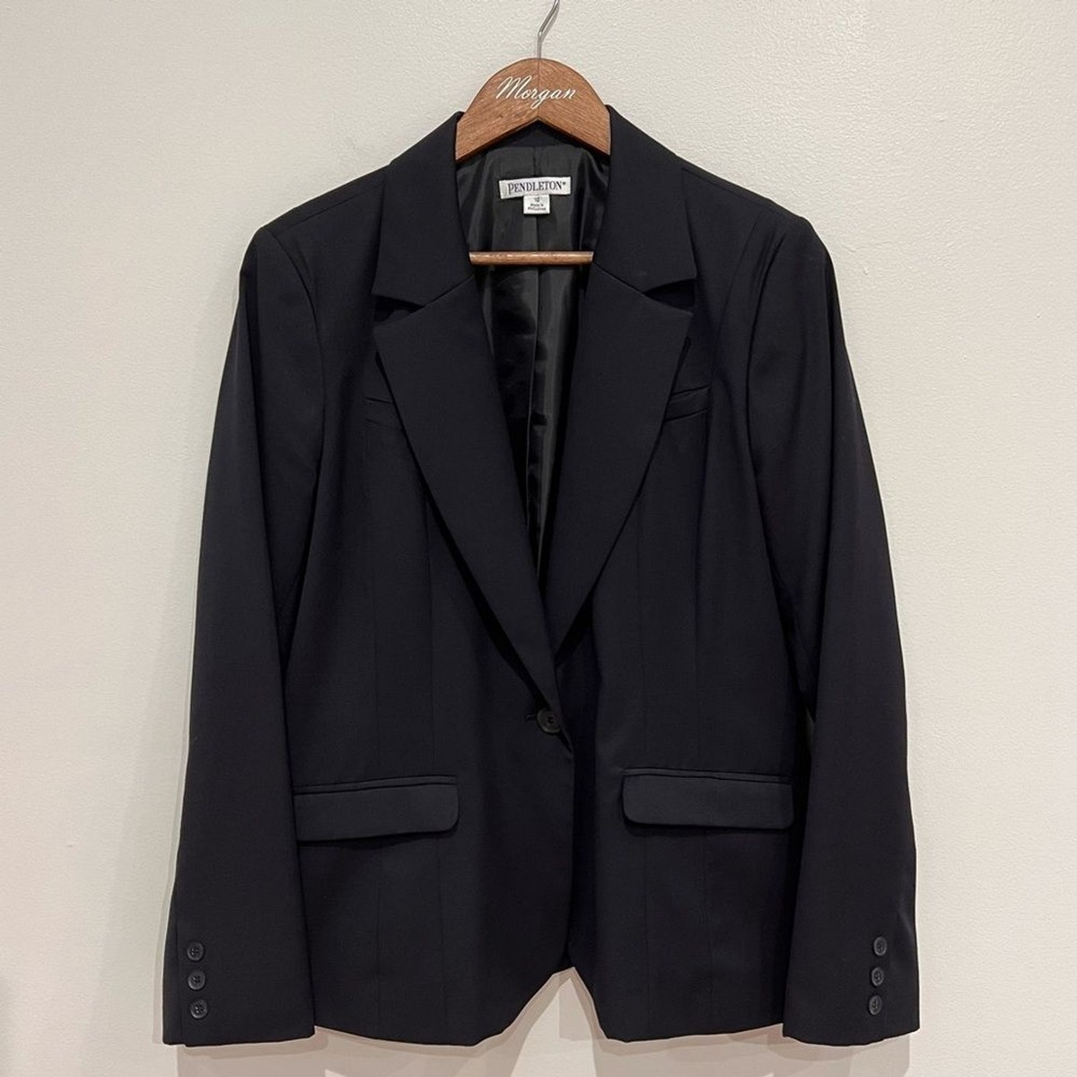 Pendleton Single Button Wool Blazer in Black, Career wear Classic, Size 16