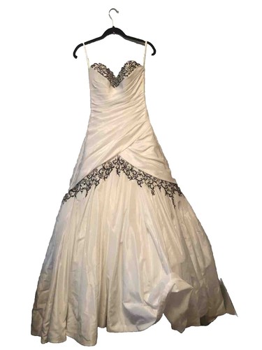 house of cb 'loubella' mulberry strapless corset dress Mulberry Prom Dress – Naomi Corset Gown