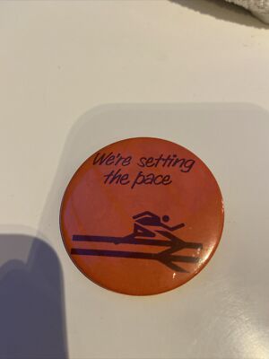 VINTAGE BRITISH RAIL - WE'RE SETTING THE PACE BADGE