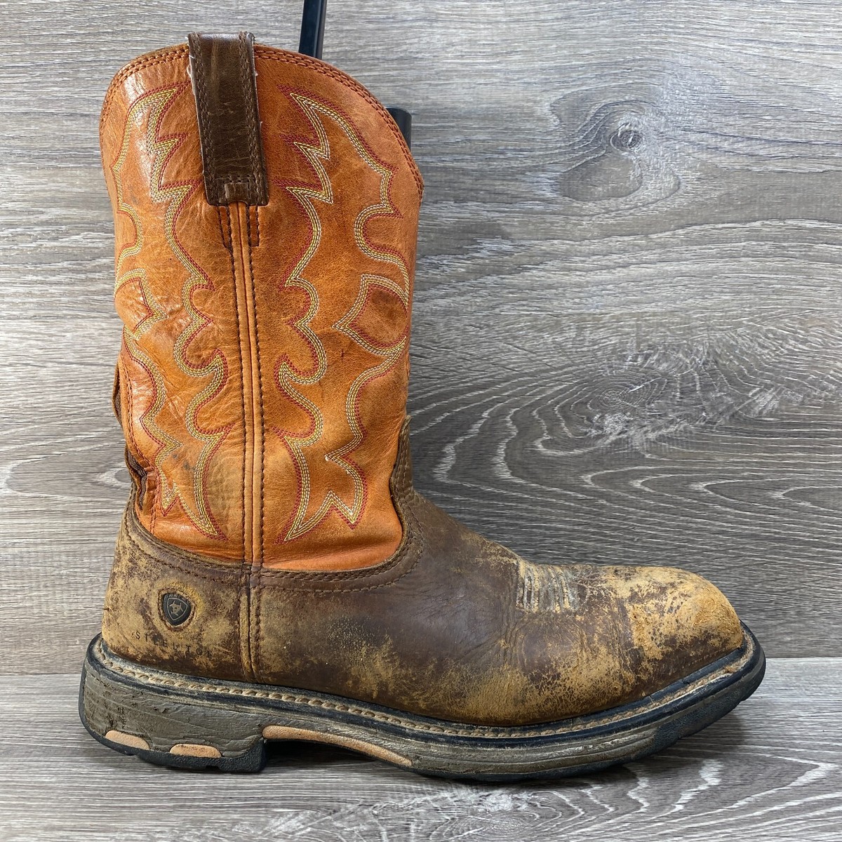 Mens Ariat boots used Men main image 4