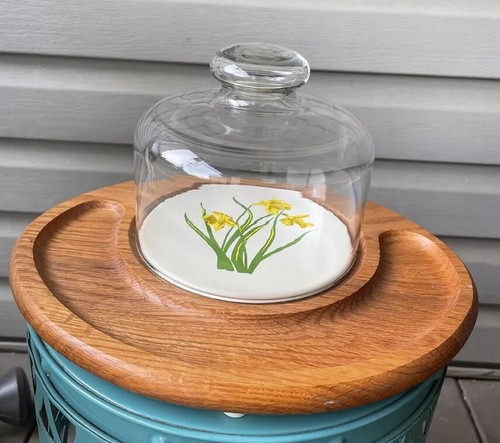 Vintage MCM Yellow Daffodil Flower Wood Oval Dome Glass Cheese Cracker Tray 12"