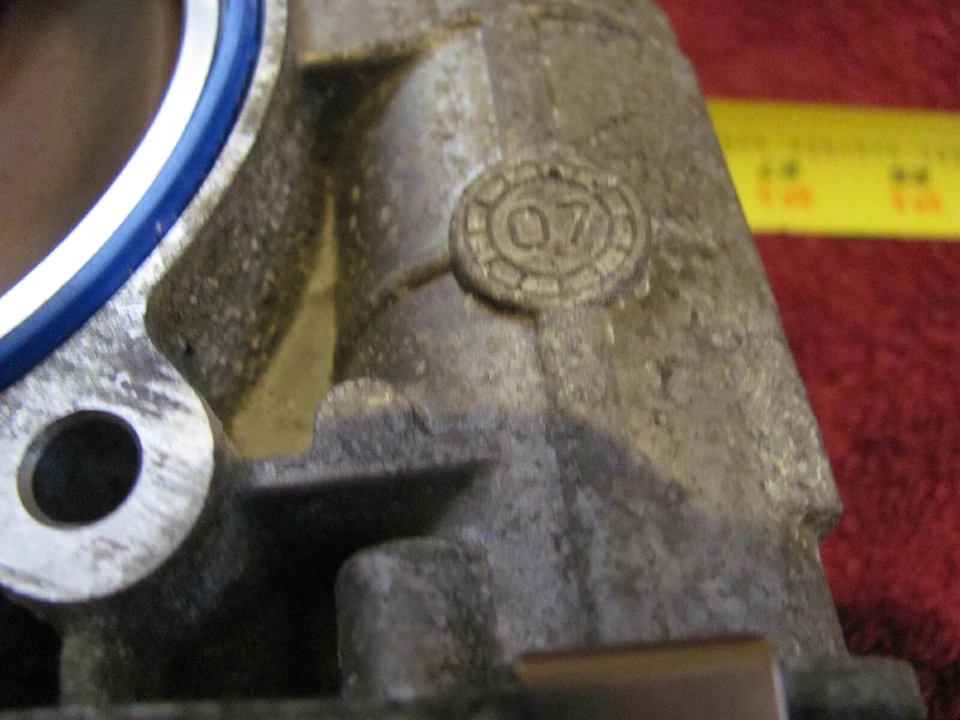 ACDELCO 217-3108 Fuel Injection Throttle Body Assembly 2006-2011 GM RME72-1 OEM Foto 3 de 4