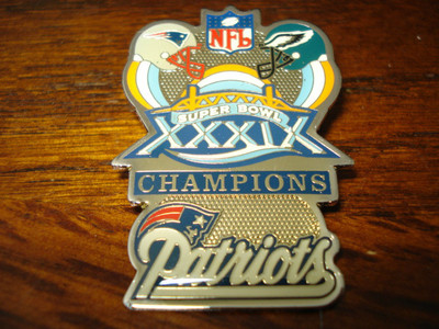NE Patriots vs Eagles Champions XXXIX Pin