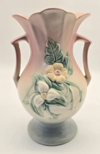 Beautiful Hull Art Pottery Wildflower; Large 9 3/4"