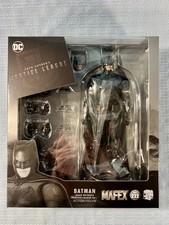 MAFEX Batman Zack Snyder's Justice League Ver. Action Figure New Sealed