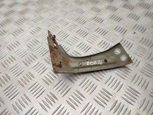 Volkswagen PASSAT B8 2015 Links Halterung Kotflügel 3G0021141 SAU95702