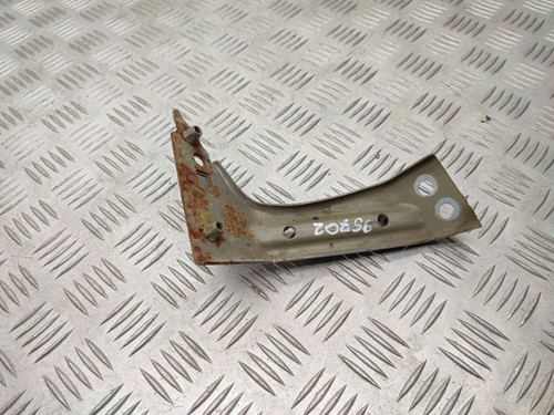 Volkswagen PASSAT B8 2015 Links Halterung Kotflügel 3G0021141 SAU95702