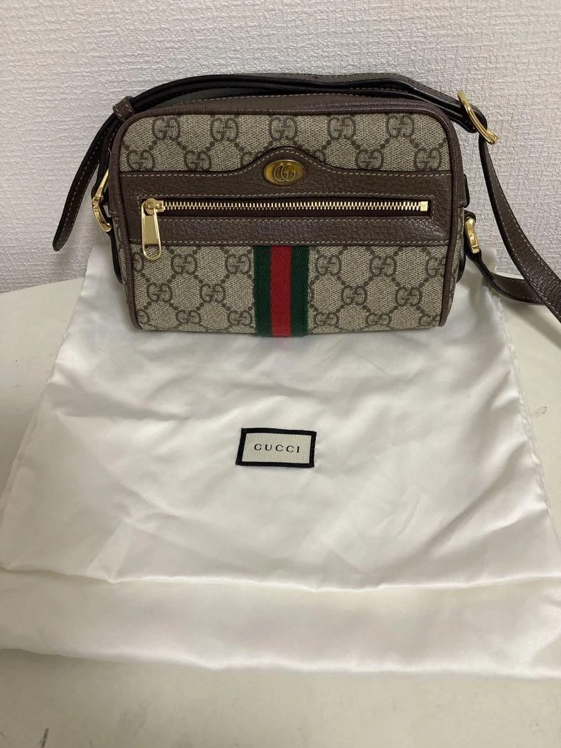 Sac à bandoulière Gucci Ophidia occasion luxe sac à main créateur élégant