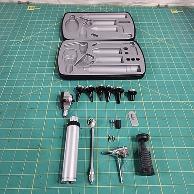 Heine Beta 100 Fiber-Optic Otoscope - Set w/ Case, Handle Tested Turns On Lot