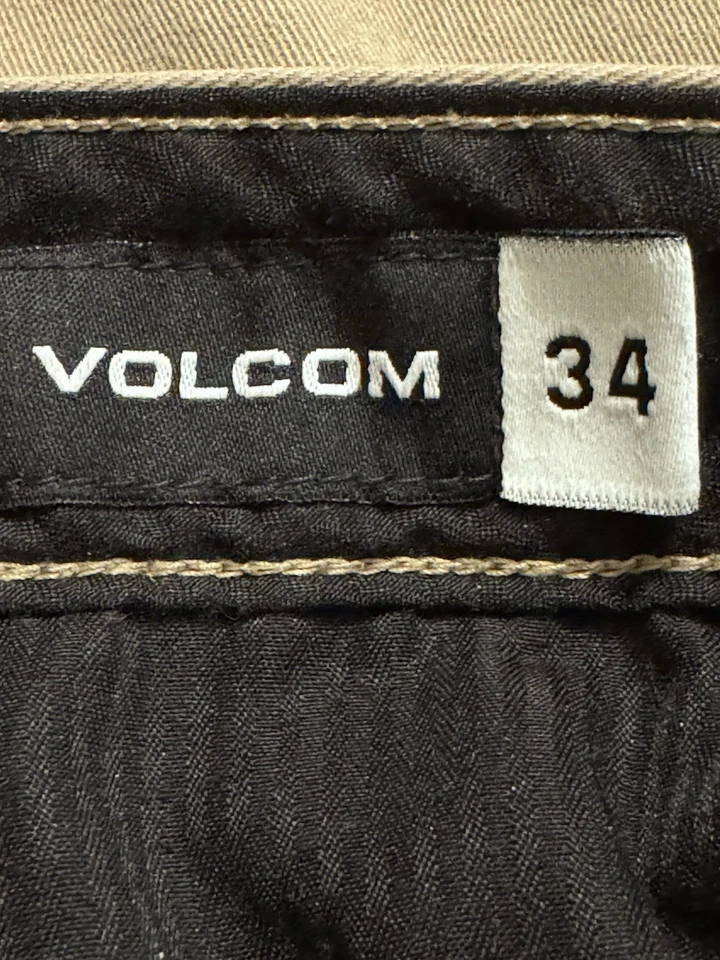Volcom Men's Casual Shorts Size 34 - Image 3 of 4