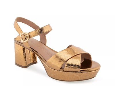 Woman's Dress Sandals Aerosoles Cosmos Platform Sandal