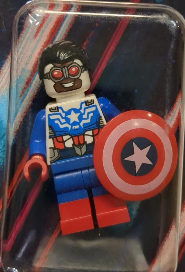 Exclusive Lego Minifigure#9 SDCC Marvel 2015 Captain America Steve Wilson NEW - Image 2 of 4