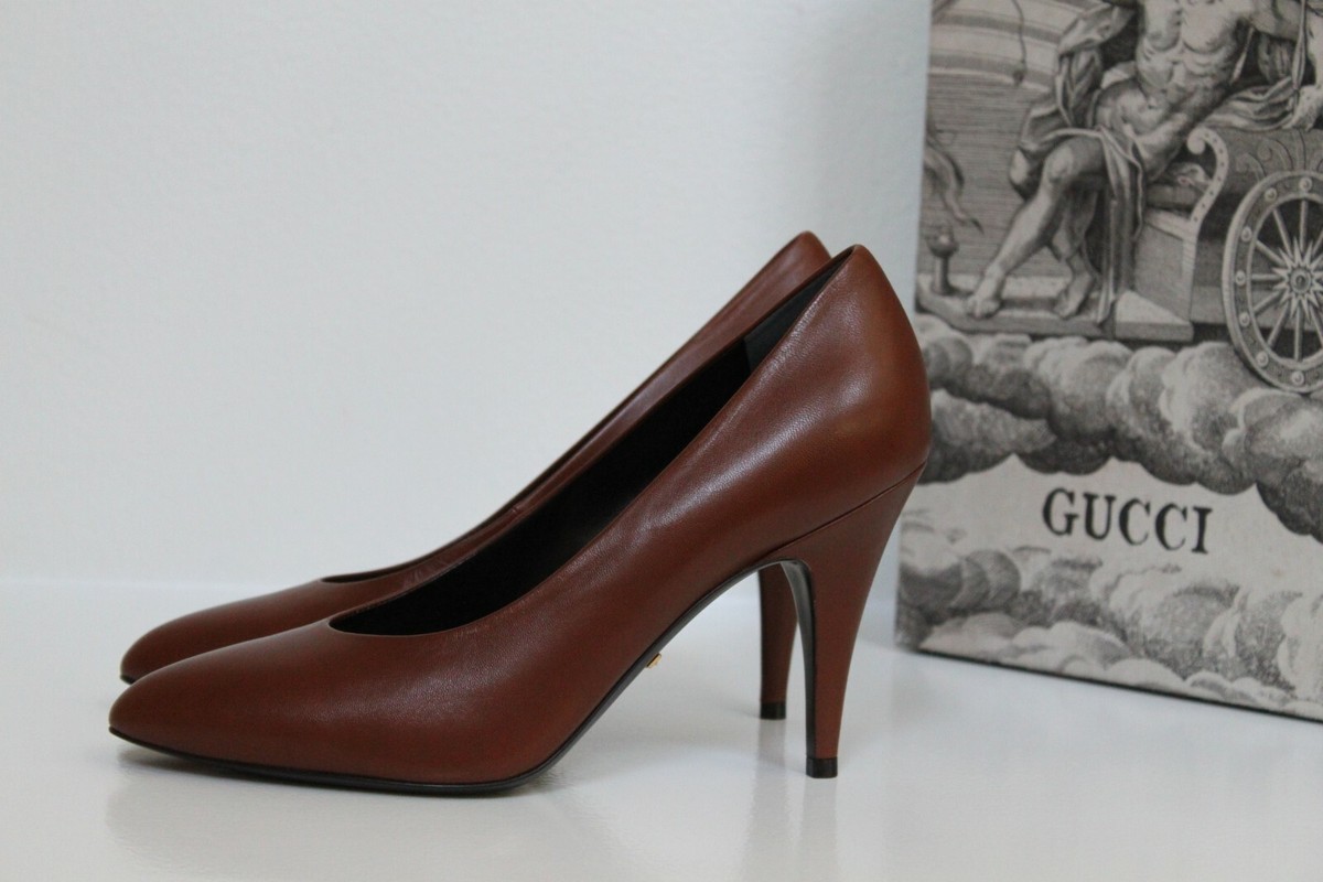 New sz 9.5 / 40 Gucci Brown Leather Almond Toe Classic Pump Shoes